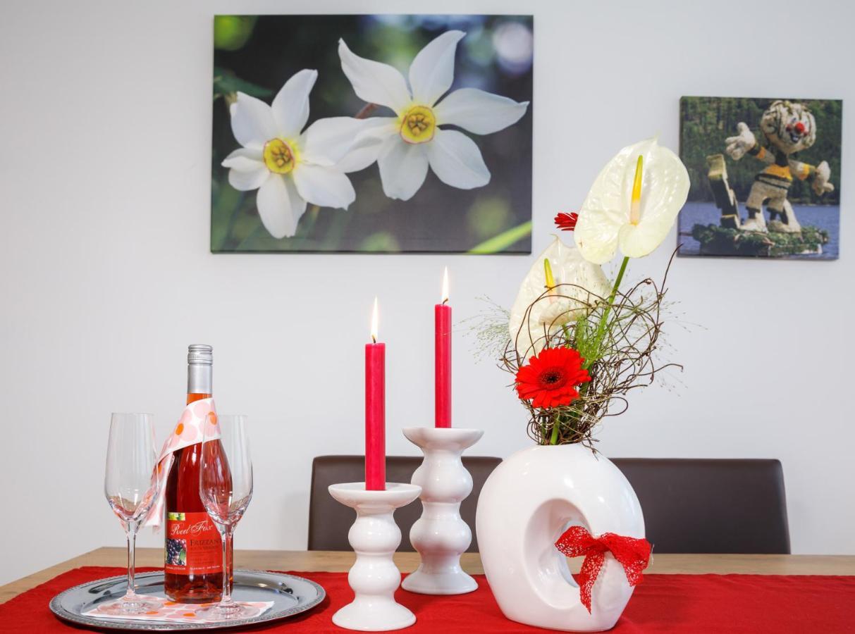 Ferienwohnung Narzisse - City Appartement Im Kurpark バート・アウスゼー エクステリア 写真